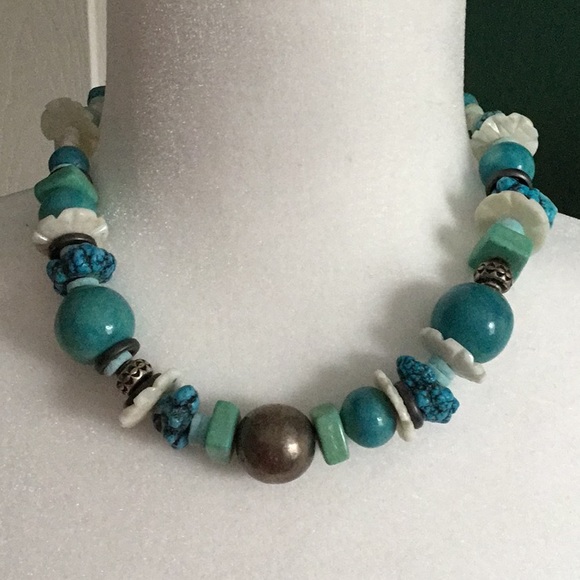 Jewelry - Turquoise necklace